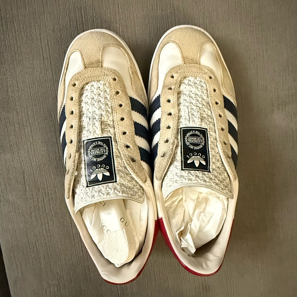 Gucci / Adidas Cream and Navy Classic Sneakers